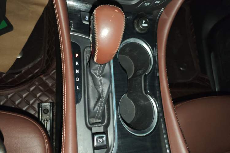 Used Buick Envision 2021 532T Two-Wheel-Drive Elite Version
