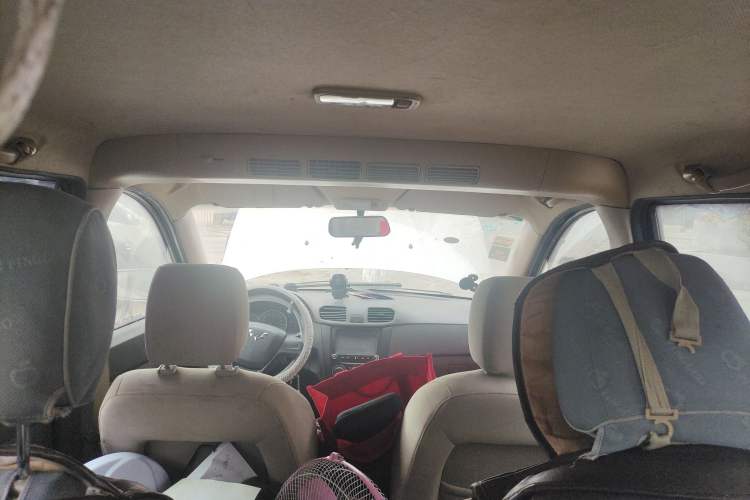 Used Wuling Hongguang 2014 1.5L Standard Version
