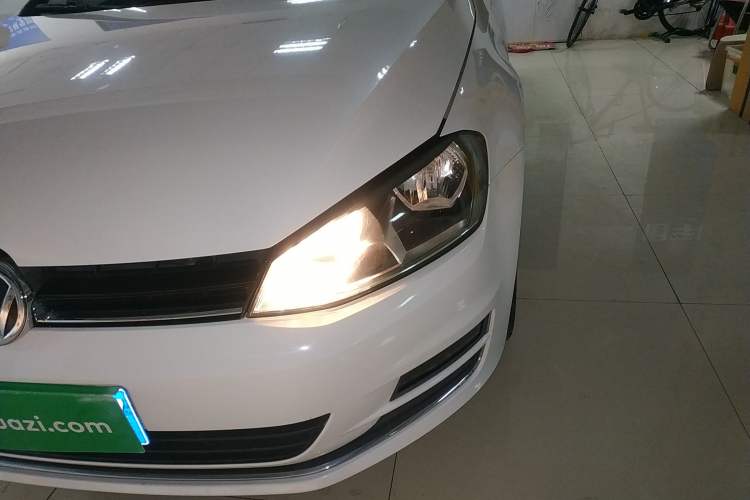 Used Volkswagen Golf 2016 1.6L Automatic Fashion Model