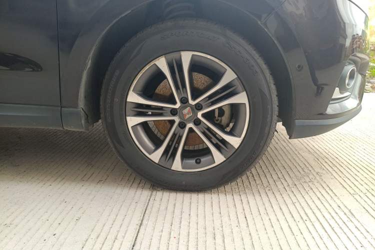 Used BORGWARD BX7 2016 28T 2WD Elite Edition 5-seater
