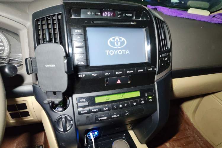 Used Toyota Land Cruiser 2014 4.0L Automatic Parallel Import Version 5 Seats