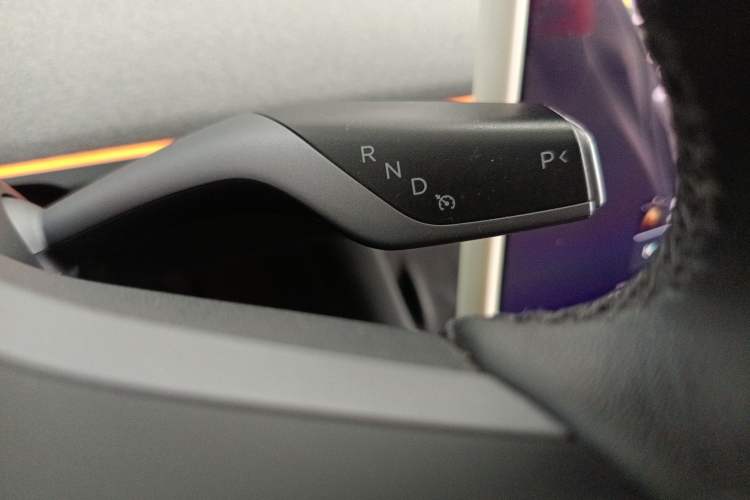 Used Tesla Model Y 2023 Rear-Wheel-Drive Version