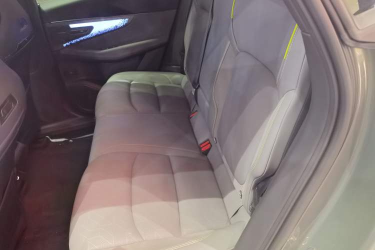 Used Lynk & Co 08 EM-P 2023 220km All-Wheel-Drive Performance Halo