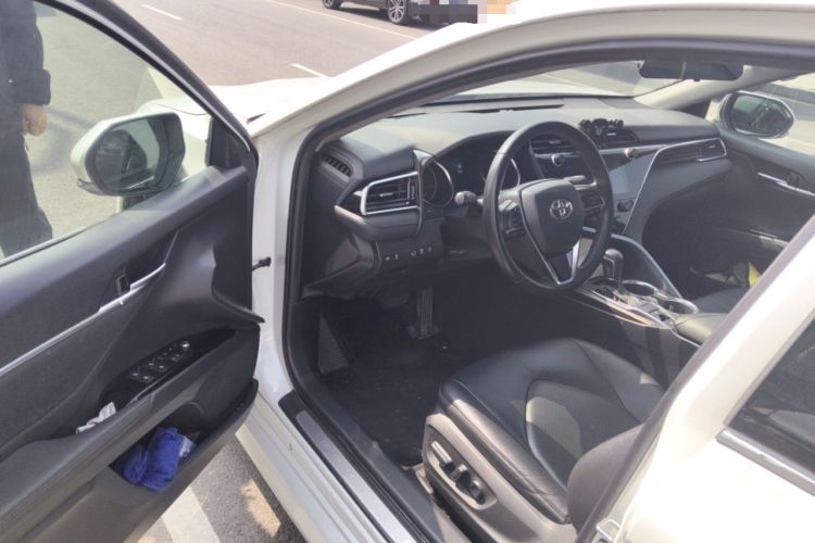 Used Toyota Camry 2019 2.0G Luxury Edition China VI Standard