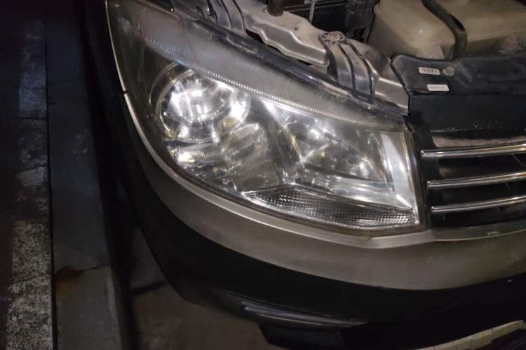 Used Dongfeng Fengon 330 2014 1.3L Manual Utility Version DK13-07 Right Front Headlight