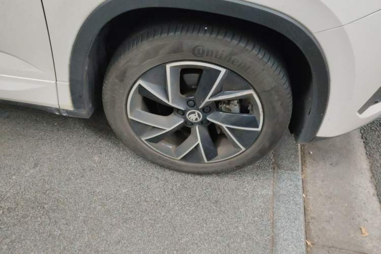 Used Skoda Kamiq 2020 GT 1.5L Automatic Flagship Model China VI Standard