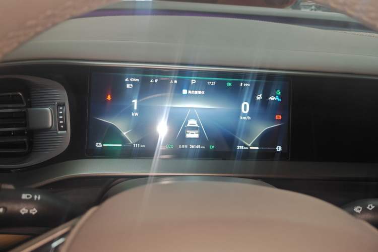 Used Denza D9 2022 DM-i 970 Four-Wheel Drive Flagship Model
