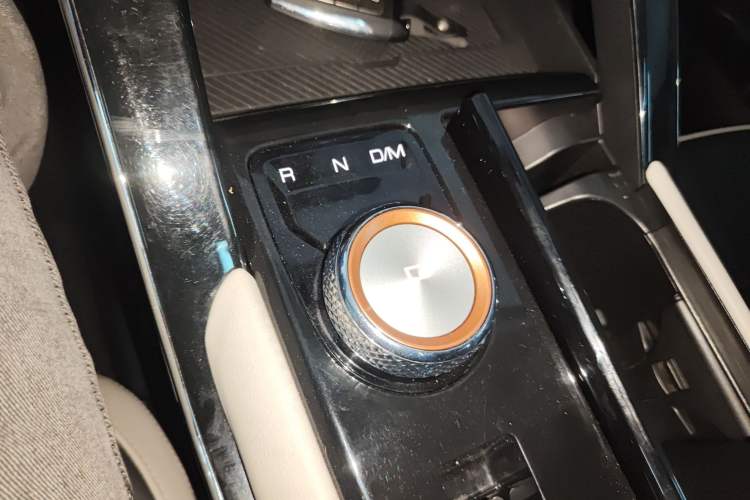 Used Haval H6 2021 3rd Generation 1.5T Automatic Two-Wheel-Drive Supreme Gear Lever