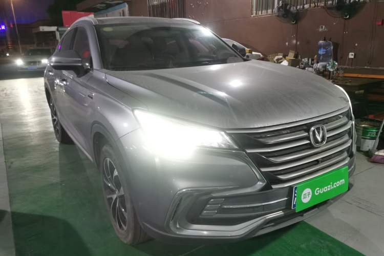 Used CHANGAN CS85 COUPE 2019 1.5T DCT Luxury Version China VI Standard