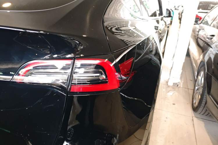 Used Tesla Model Y 2023 Rear-Wheel-Drive Version