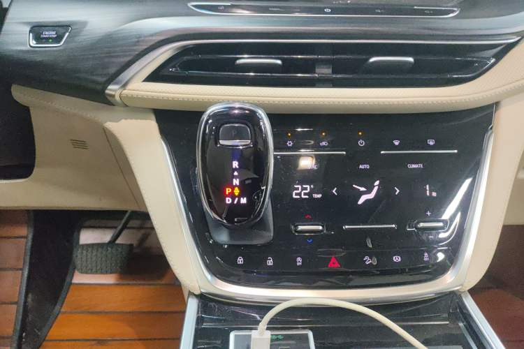 Used Buick GL8 2023 ES Lu Zun Deluxe Model Gear Lever