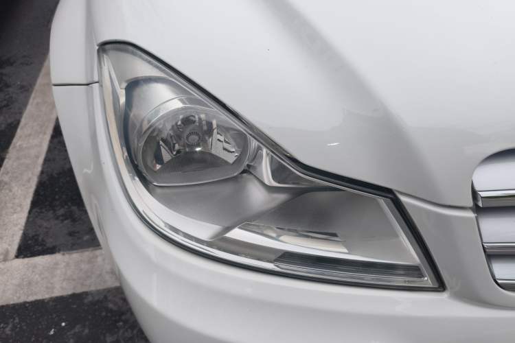 Used Mercedes-Benz C-Class 2011 C 180K Classic model Right Front Headlight