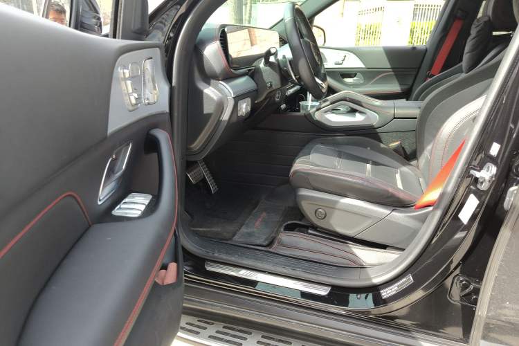 Used Mercedes-Benz GLE AMG 2024 AMG GLE 53 4MATIC+
