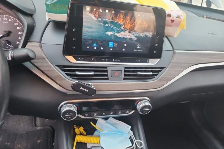 Used Nissan Teana 2021 2.0L XL Comfort Edition Audio And AC Panel