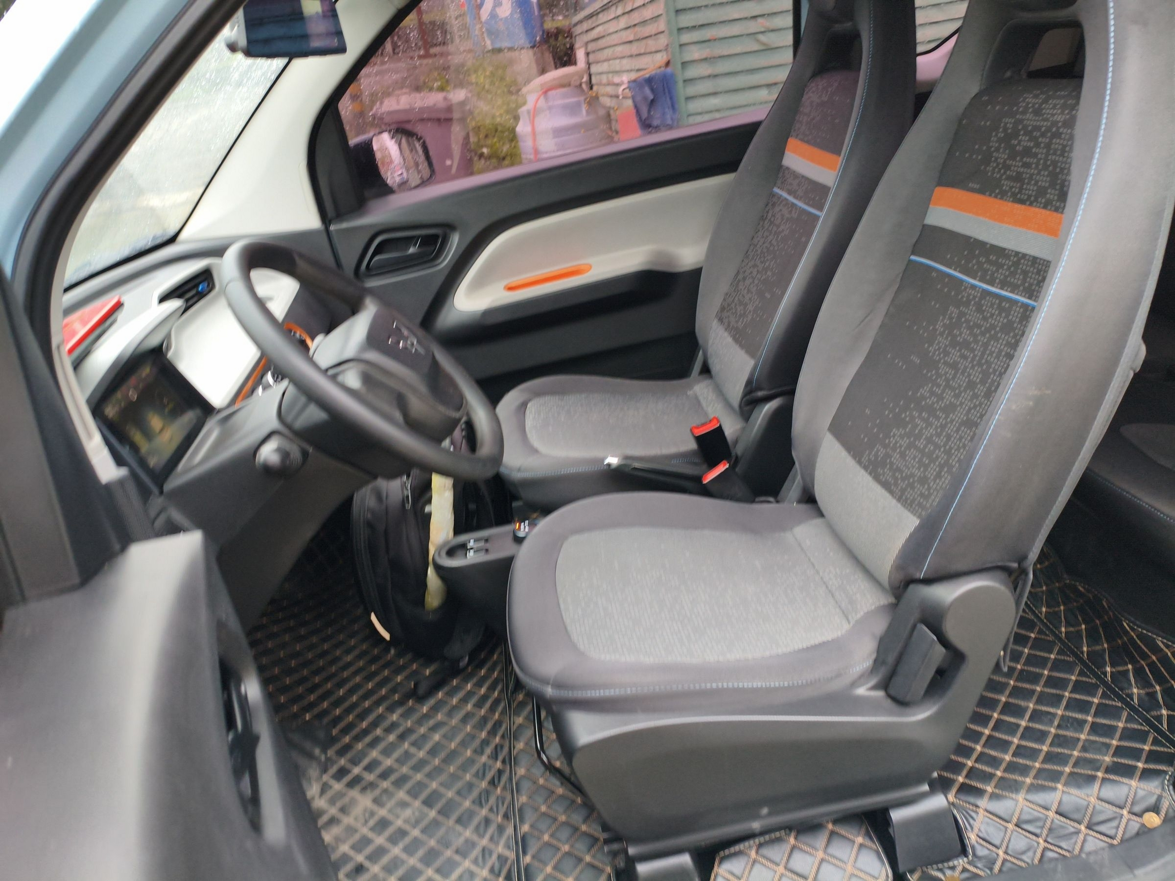 Interior delantero
