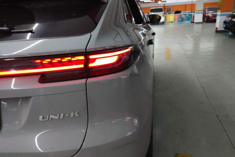 Used Changan UNI-K 2021 2.0T Prestige Edition