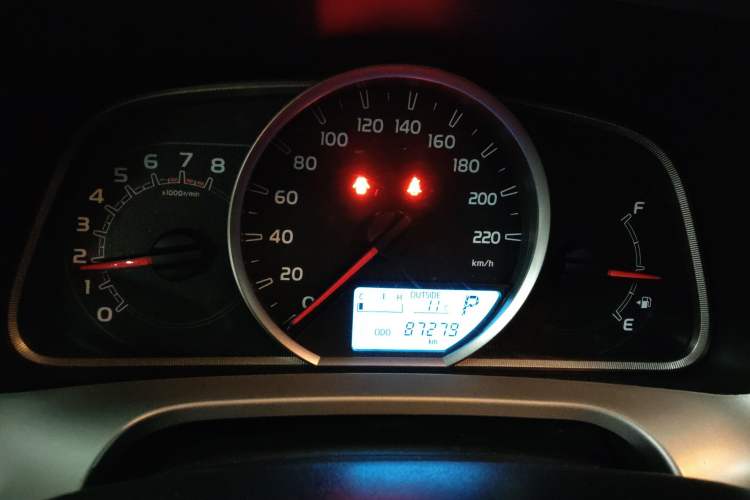 Used Toyota RAV4 2016 2.0L CVT Two-Wheel Drive Fashion Edition China V Standard