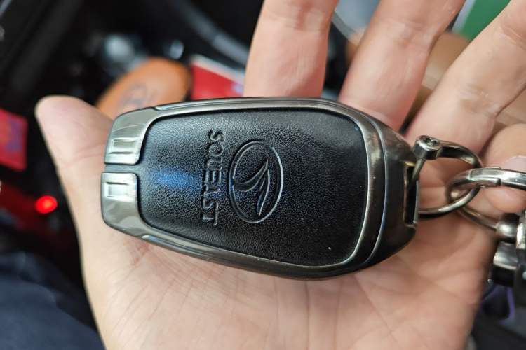 Used Soueast DX7 2018 1.5T Automatic Glory Edition Vehicle Key