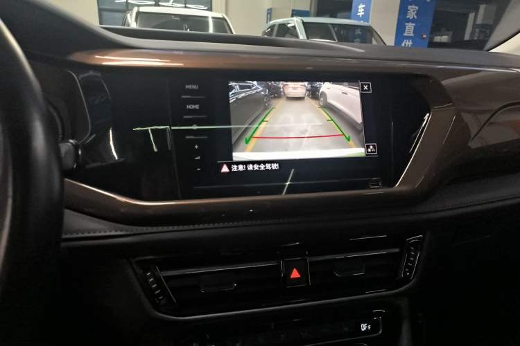 Used Volkswagen Tharu 2020 330TSI All-Wheel-Drive Luxury Edition China VI Standard
