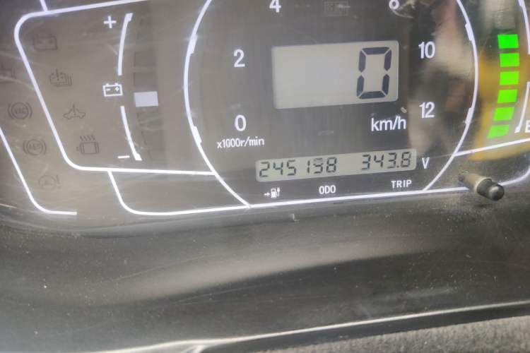 Used King Long Longyao 8 2022 Pure Electric Van Flat Roof 50.232 kWh