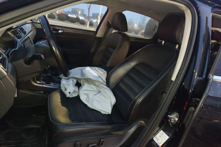 Used Volkswagen Passat 2017 280TSI DSG Luxury Edition