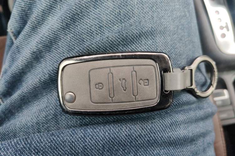 Used Volkswagen Tiguan 2015 2.0 TSI Automatic All-Wheel Drive Flagship Edition