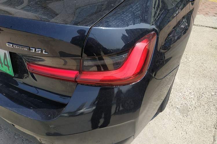 Used BMW i3 2022 eDrive 35 L Exterior 3