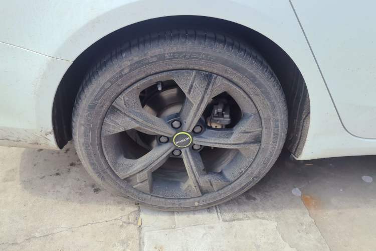 Used Roewe i6 MAX 2020 300TGI Automatic Sporty Cool Edition