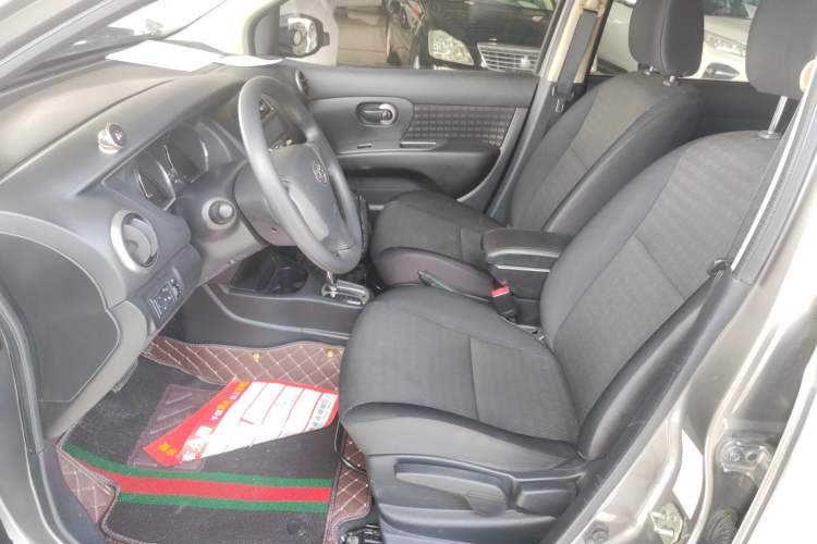 Used Nissan Livina 2013 Jinrui 1.6XL CVT Comfort Edition Left Front Seat