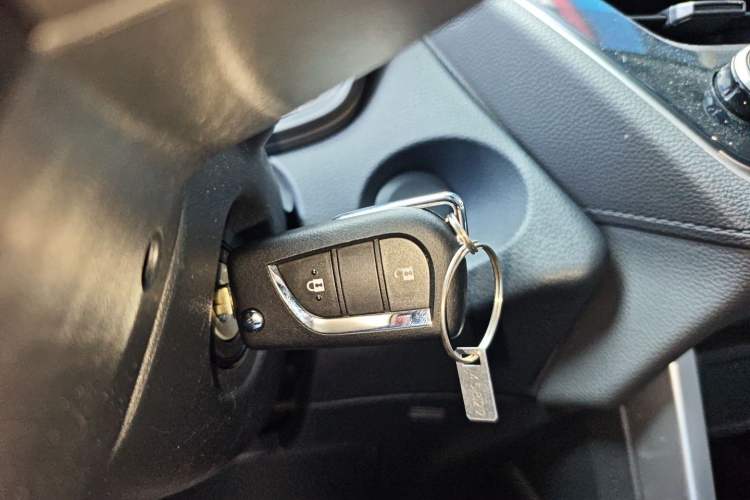 Used Toyota FRONTLANDER 2023 2.0L CVT Elite Edition