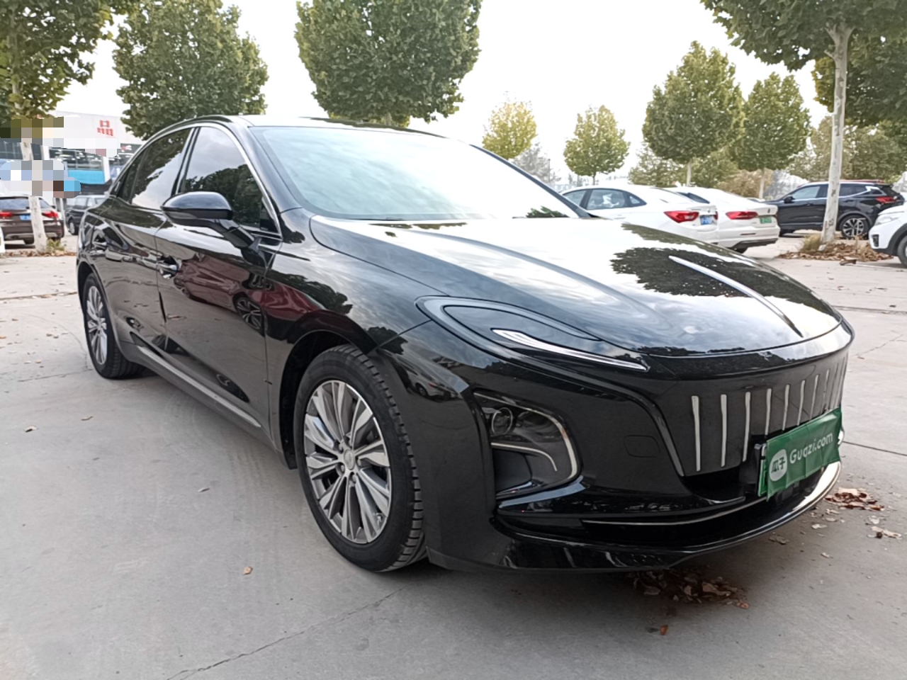 Hongqi E-QM5 2023 620km PLUS — снимка 3