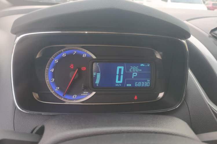 Used Chevrolet Trax 2016 1.4T Automatic Two-Wheel Drive Comfort Version with Sunroof