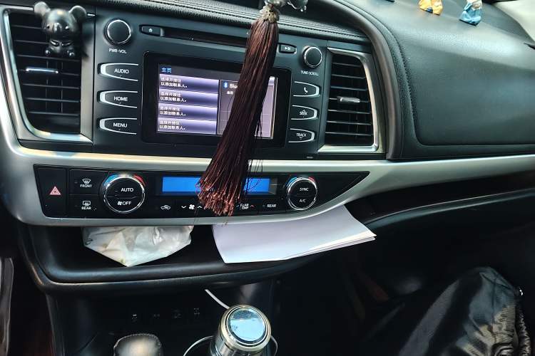 Used Toyota Highlander 2015 2.0T Four-Wheel Drive Luxury Edition 7-Seater
