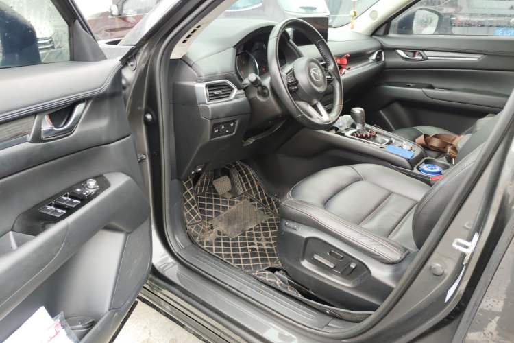 Used Mazda CX-5 2022 2.0L Automatic Two-Wheel Drive Zhiya Version
