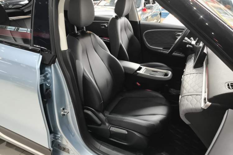 Used Dongfeng NAMMI 01 2024 430 Plus Smart+ Right Front Seat