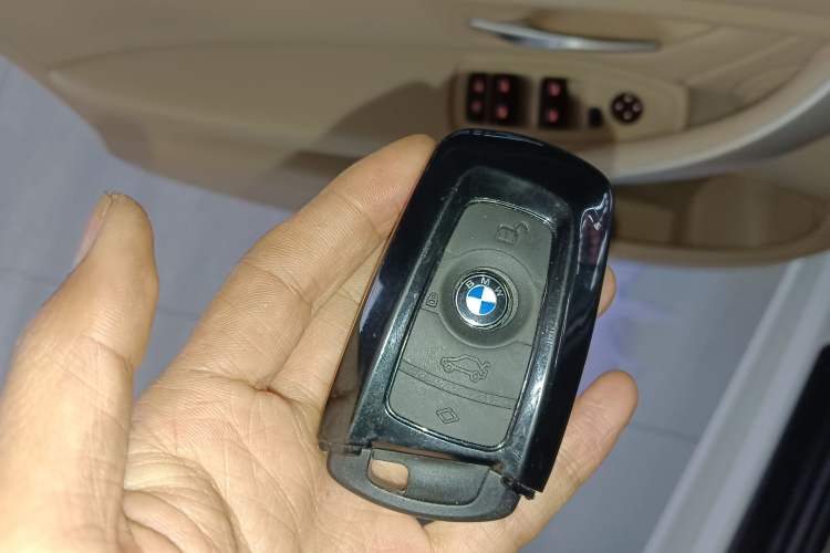 Used BMW 3 Series 2015 320Li Fashion Model
