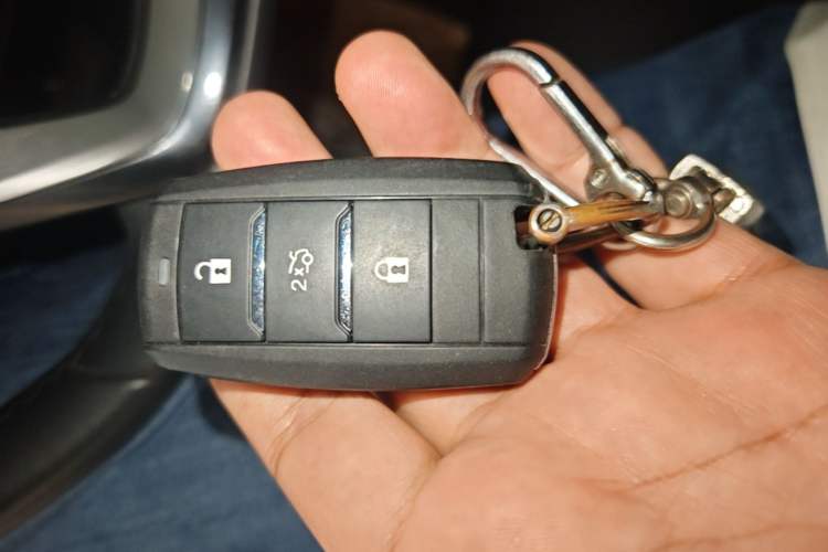 Used CHANGAN CS75 2021 Honor Million Edition 280T DCT Prestige Model
