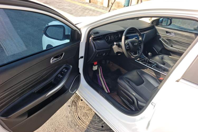 Used Chery Arrizo GX 2018 1.5T Manual Sport Edition China V Standard Driver Seat