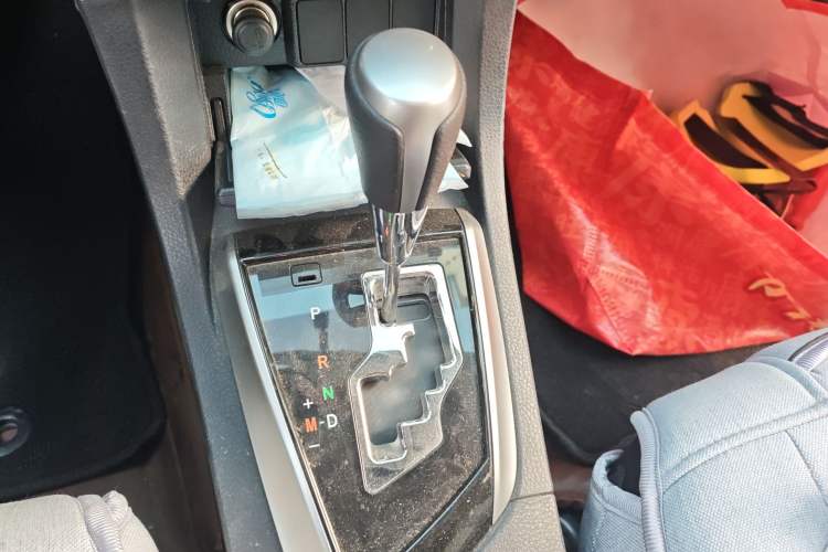 Used Toyota Corolla 2014 1.6L CVT GL Gear Lever