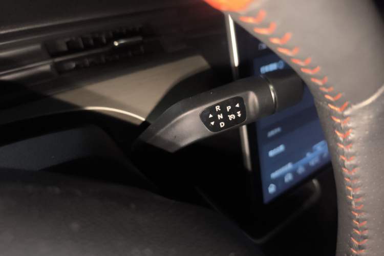 Used NETA V 2022 Pro Long-Range Smart Edition