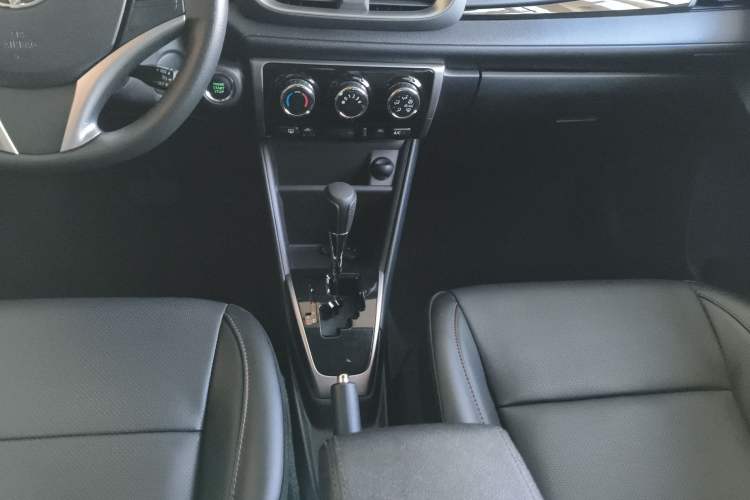 Used Toyota YARiS L Zhi Xuan 2022 X-Trail 1.5L CVT Luxury PLUS Edition