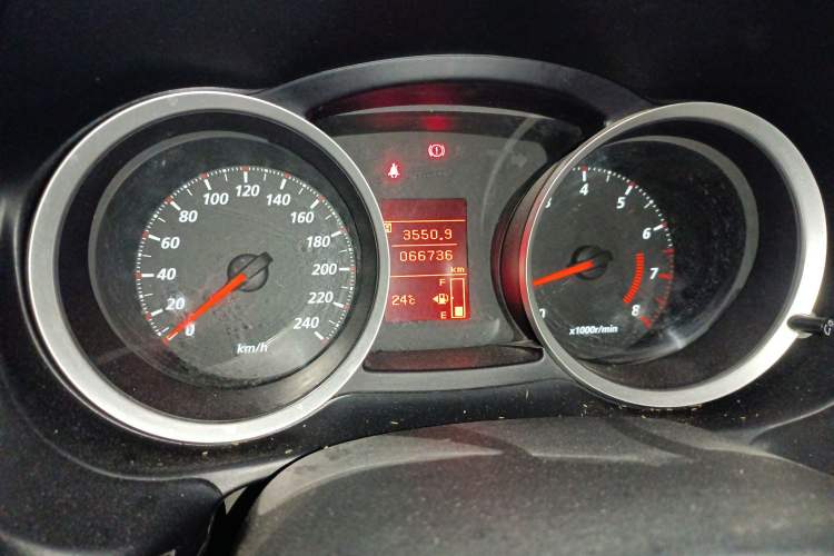 Used Mitsubishi Lancer EX 2012 Fashion Edition 1.8L Manual Comfort Version
