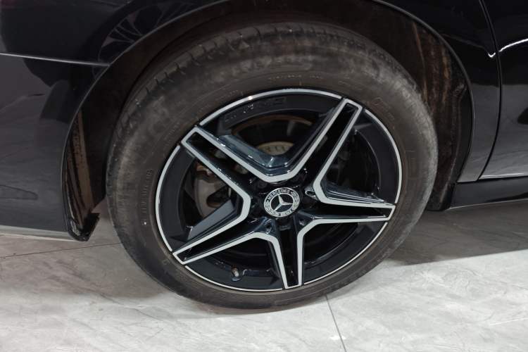 Used Mercedes-Benz E-Class 2022 E 260 Stylish Sports Edition
