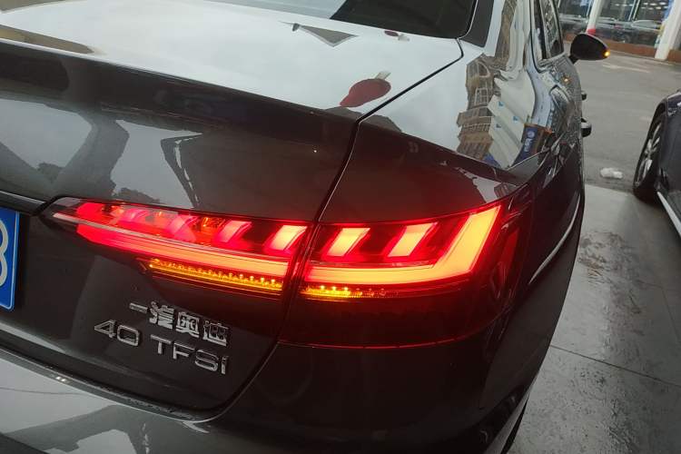 Used Audi A4L 2022 40 TFSI Luxury Dynamic Model
