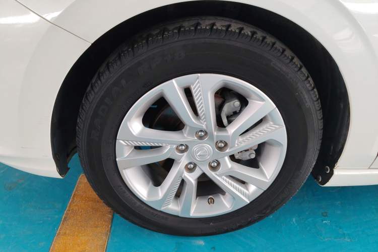 Used CHANGAN Eado 2019 Blue Whale Edition 280T GDI DCT High-Speed Model