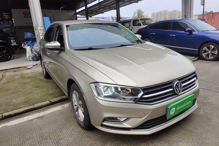 Used Volkswagen Bora 2016 1.6L Automatic Fashion Model Exterior 1