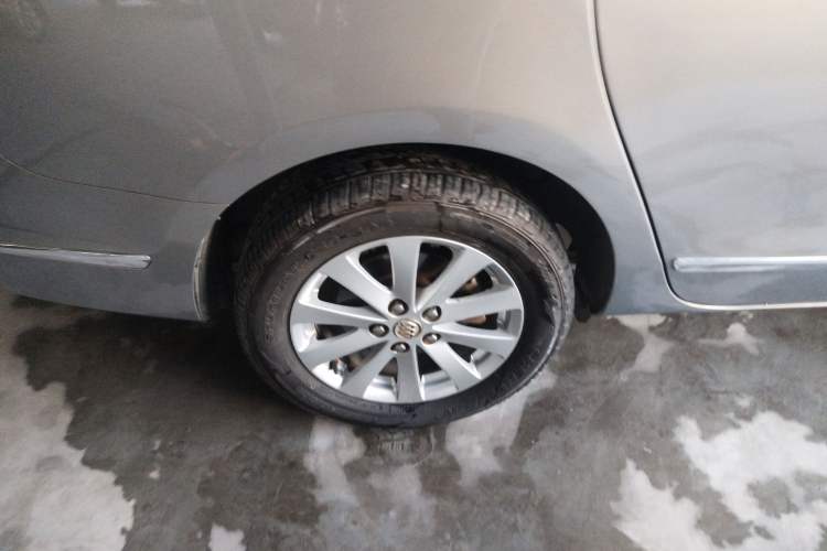 Used Buick GL8 2018 28T Luxury Model China VI Standard
