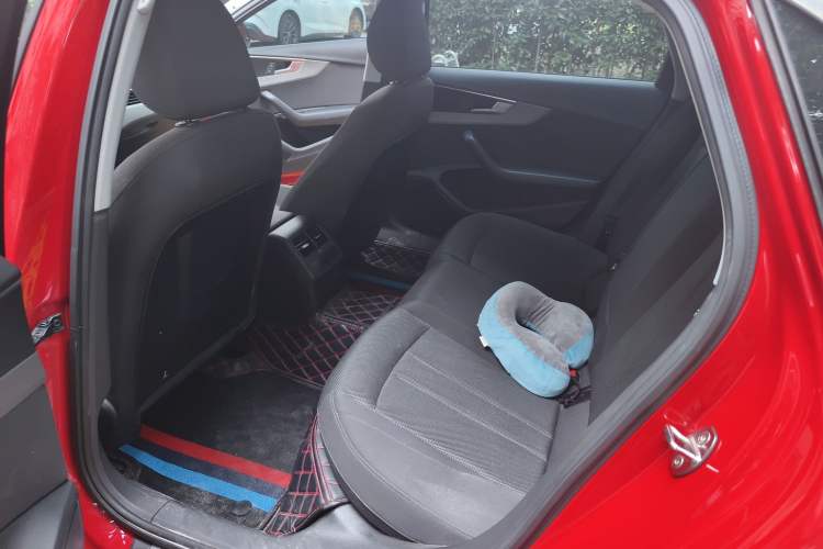 Used Audi A4L 2018 30th Anniversary Edition 40 TFSI Trendy Model
