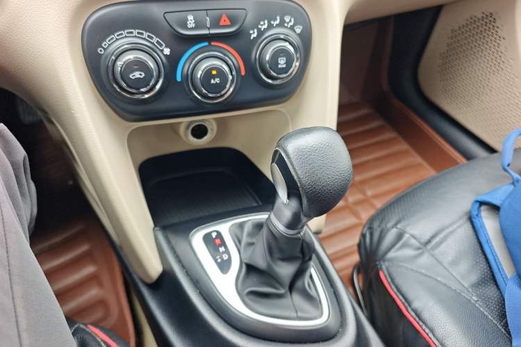 Used Fiat Viaggio 2012 1.4T Automatic Enjoyment Edition