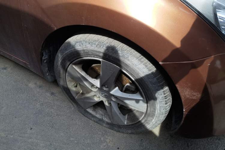 Used Hyundai Elantra (5th Generation / Langdong) 2012 1.6L Manual Leading Model